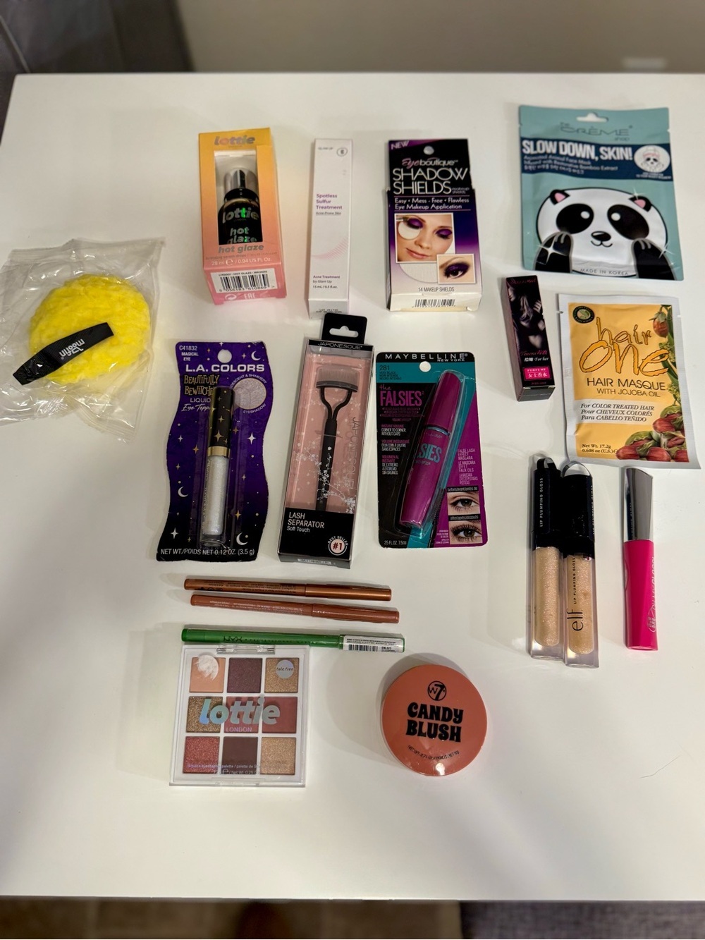 18 piece makeup lot, all new in packaging.